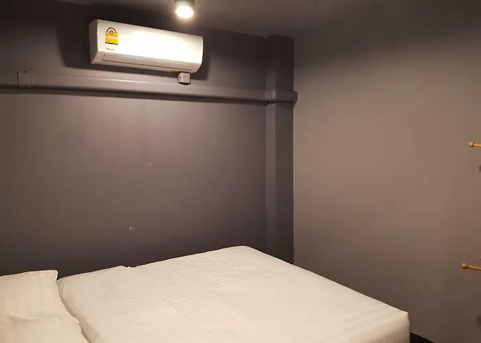 Sleepcatshostel Hotel