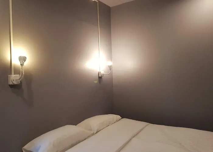 Sleepcatshostel Hotel